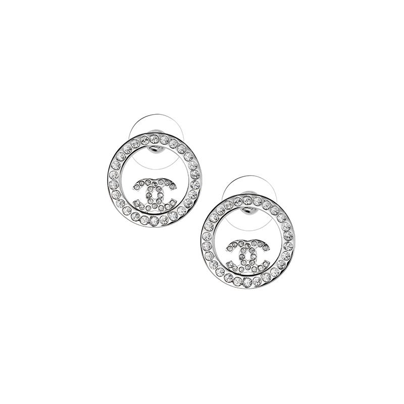 

CHANEL Super Sparkling Round Double C Crystal Silver Earrings Women s Silver срібний