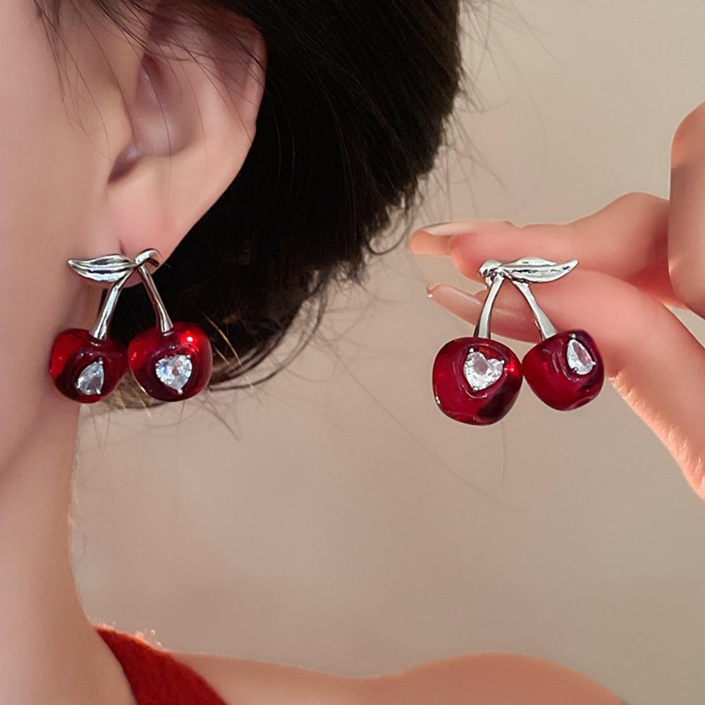 

Heart Cherry Jewelry Set Chic Crystal Ear Studs Exquisite Cherry Necklace Gift Ear Studs