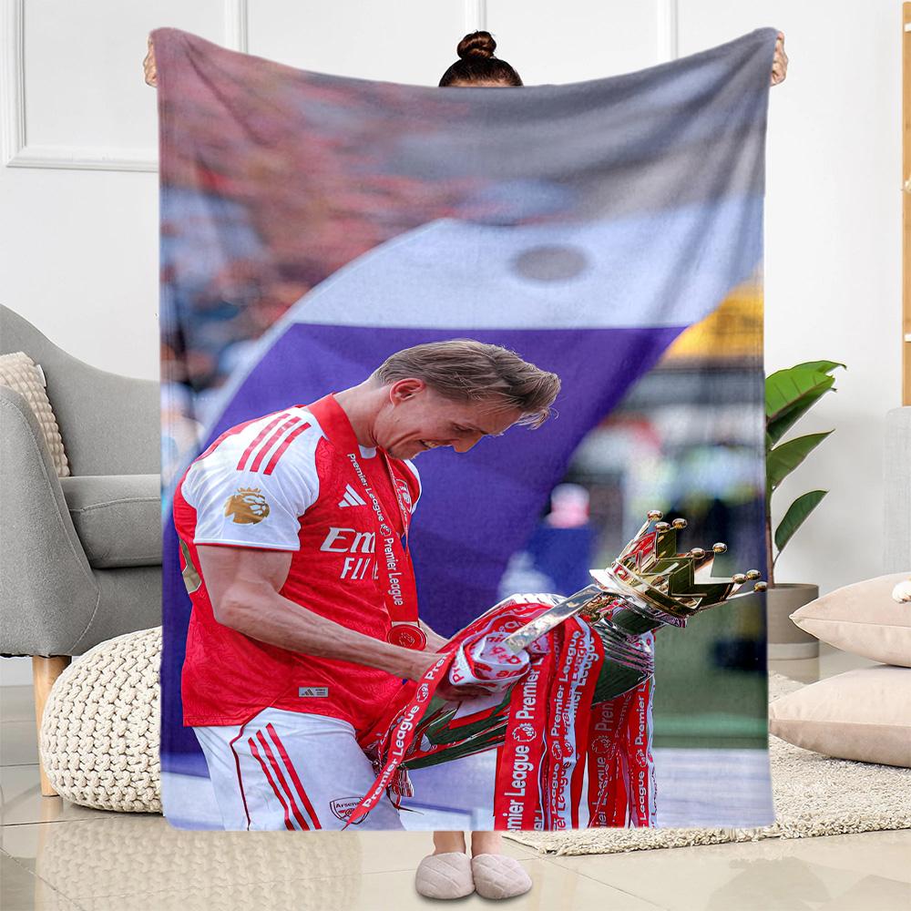 Arsenal Blanket Soft Warm Cozy Perfect for Picnics Chair Livingroom for All Seasons Playful Design Gifts For Family Or Friends
