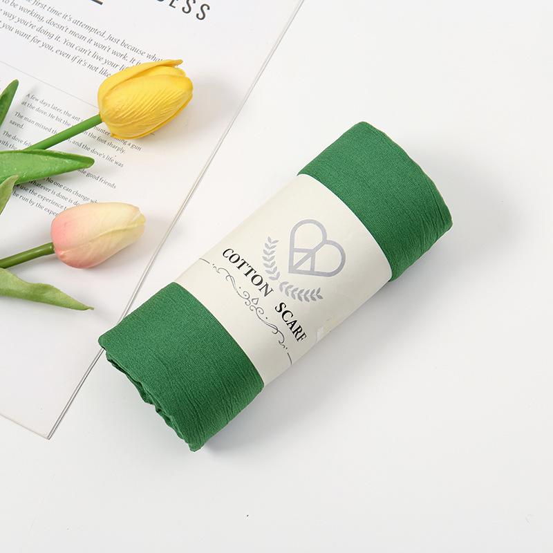 Autumn and winter new micro-elastic crumpled cotton blended long towel right angle lock edge polyester headscarf hot-selling solid color scarf