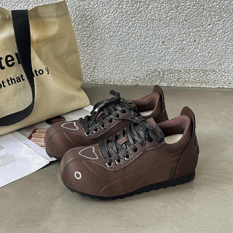 Leisure sports little white shoes women's 2025 autumn new leather lightweight breathable comfortable Forrest Gump shoes flat-bottomed German training