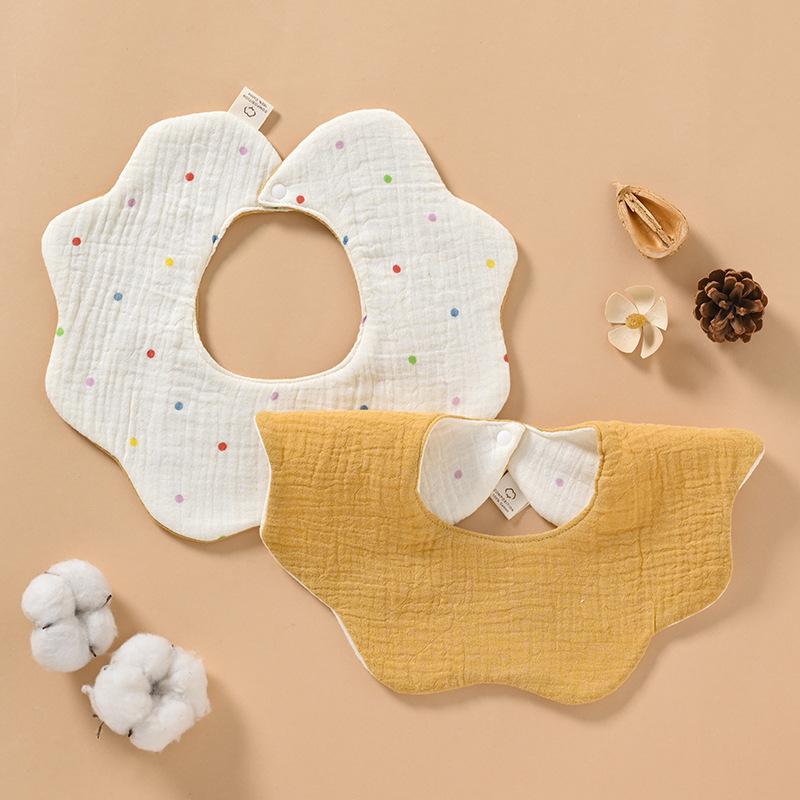 Double-Sided Waterproof Cotton Gauze Baby Bibs, Newborn Anti-Spit-Up Petal Design
