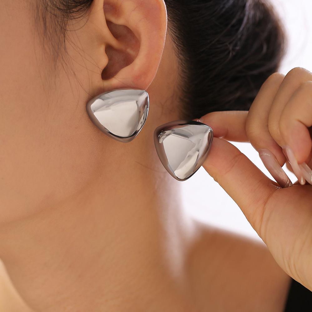 Qiong Yao Stainless Steel 18K Gold Electroplated Irregular Geometric 3D Stud Earrings