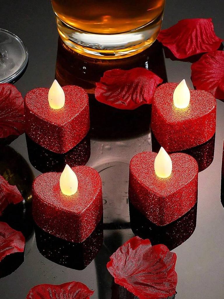 24pcs Heart-Shaped LED Candles, Flameless Petal, Romantic Love LED Tea Lights, Suitable for Romantic Nights, Valentine's Day