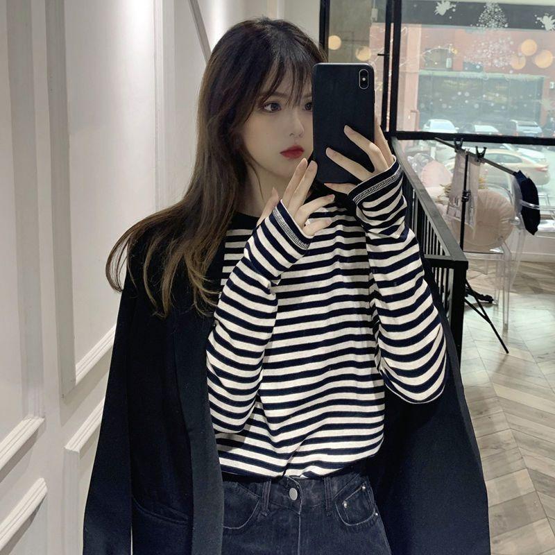 Large Size Striped Bottoming Shirt Long-sleeved T-shirt for Women in Autumn and Winter Fashionable and Versatile