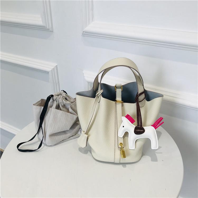 2024 Cowhide Lychee Pattern Vegetable Basket with Gold Hardware and Button - Mother-and-Child Bucket Handbag