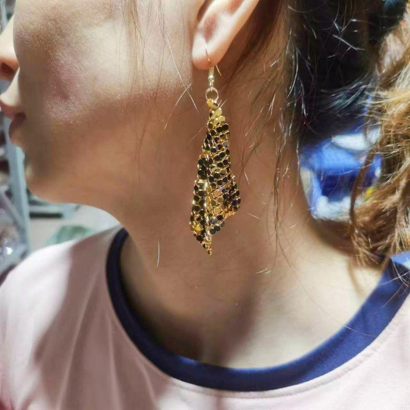 European and American Cross-Border Supply Fashion Earrings Metal Sequin Tassel Earrings Creative New Square Geometric Long Earrings