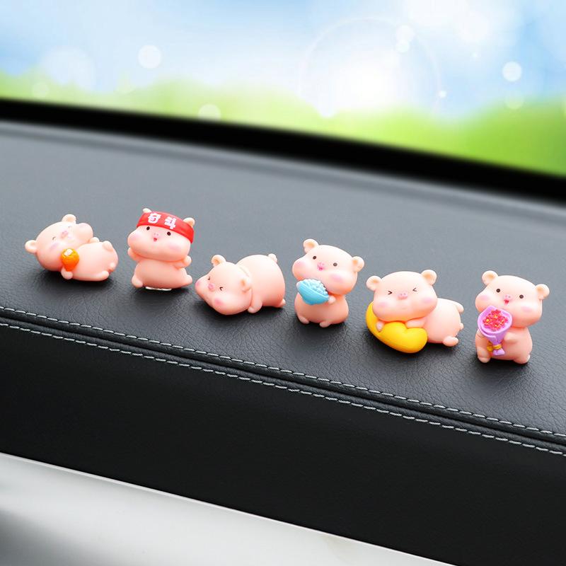 6Pcs/Set Cute Pig Car Interior Decoration Funny Auto Center Console Rearview Mirror Ornaments For Car Accessories 6pcs/Set