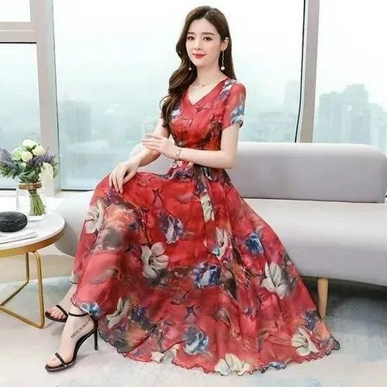 

Французское ретро цветочное платье макси с V-образным вырезом из ледяного шелка - Приталенное и с широким подолом, Идеально для летних пляжных дней XL красный