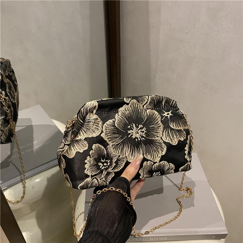 

New embroidered flower chain bucket bag retro style women s bag vacation style messenger bag