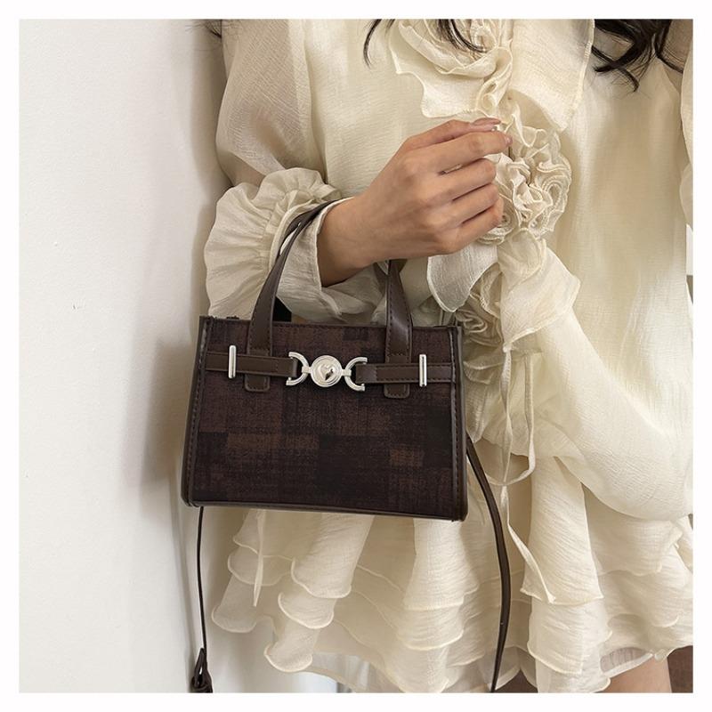 Schoolbag Women's Coffee Vintage Fashion Bag 2026 New Single Shoulder Crossbody Bag Versatile High-Quality Handheld Square Small Clutch