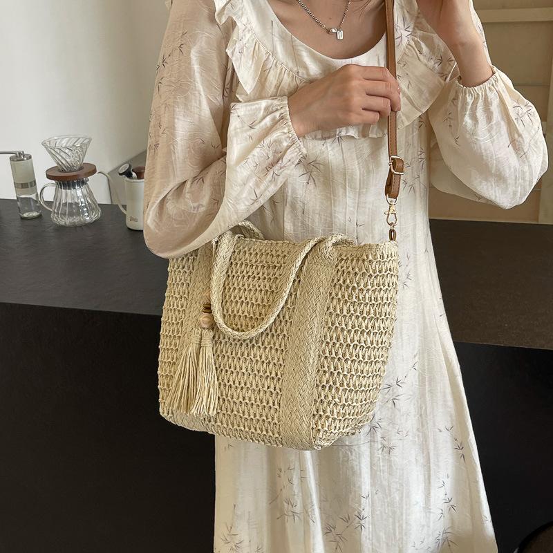 Premium Portable Tote Bag 2025 New Trendy Vegetable Basket Hand-woven Bag Women's Shoulder Crossbody Straw Bag