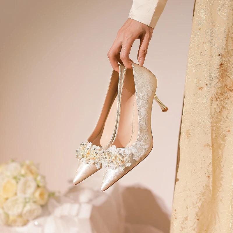Fashion Shiny Crystal Buckle Luxury Wedding Shoes Women 2024 New Slip On High Heels Pumps Woman Pointed Toe Thin Heeled Party Shoes