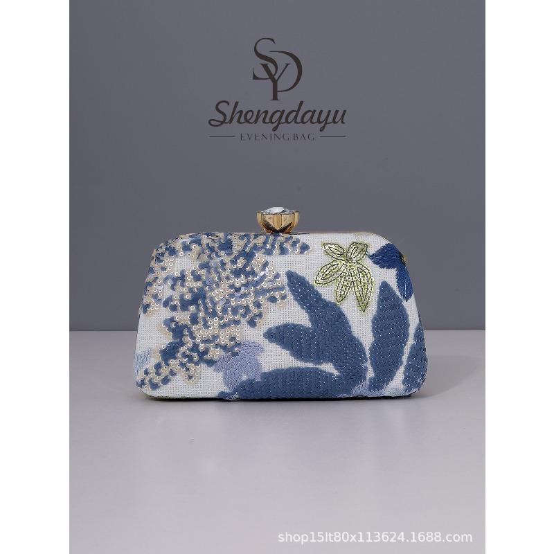 Popular Embroidery Dinner Bag Handmade Embroidery Decal Chinese Style Sequins Niche Clutch Bag Evening Bag