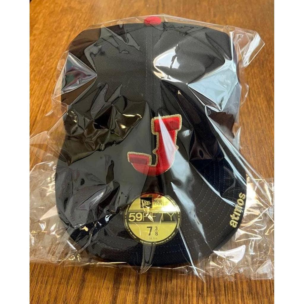 Used NEW ERA 59FIFTY ATMOS WBC J SIDE FLAG