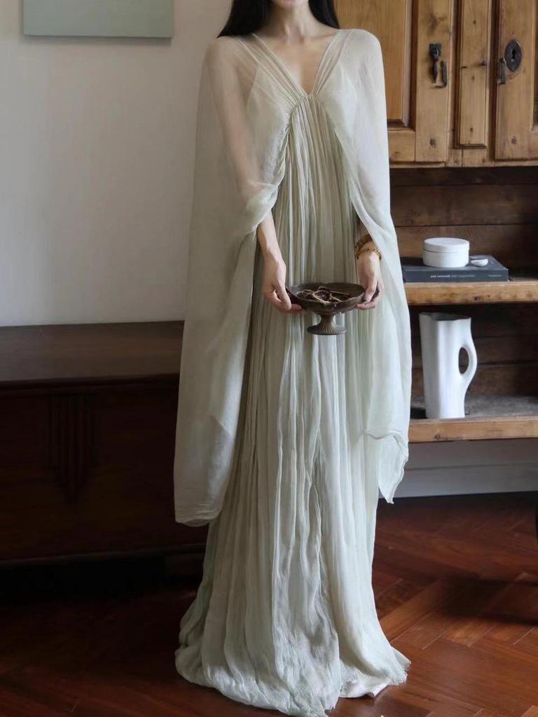2026 Stylish & Elegant Chinese-Style Dress: Chic, High-End, Super Fairy Two-Piece Long Dress