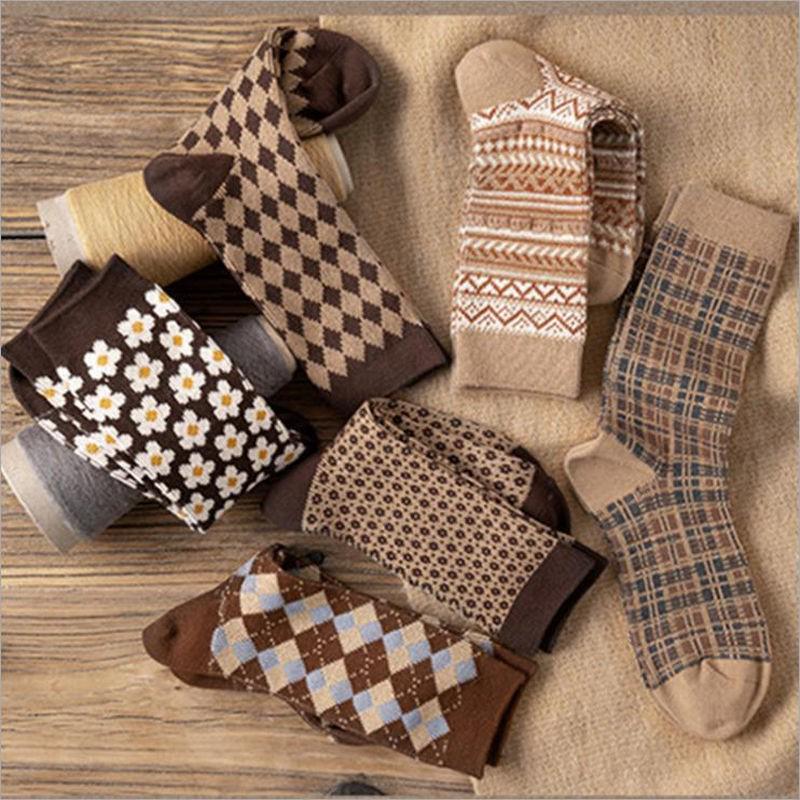 Coffee Color Retro Scrunch Socks: Japanese Style Women's Mid-Calf, Autumn Winter Warm Academy Look