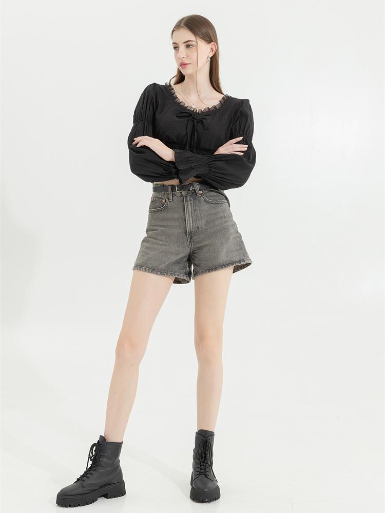 French Pleated Lantern Long Sleeve Shirt Women New Vintage White Square Collar Blouse Tops Female Korean Fashion Desidn Casual Clothing 2024