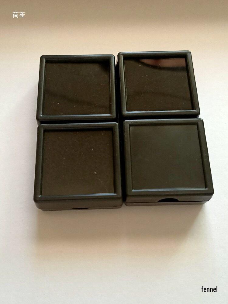 Acrylic Jewelry Storage and Display Box for Loose Gemstones and Colored Stones