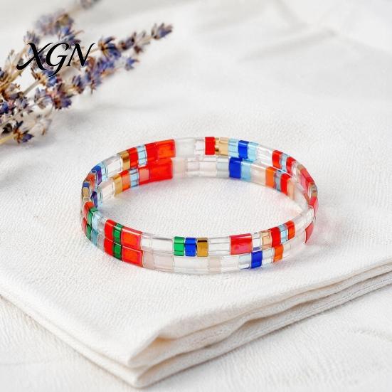 Elastic Stackable Wrist Jewelry Flat Beaded Stretch Bracelets for Women, Bohemian Friendship Bead Bracelets, Simple Layering Bracelet Set Boho