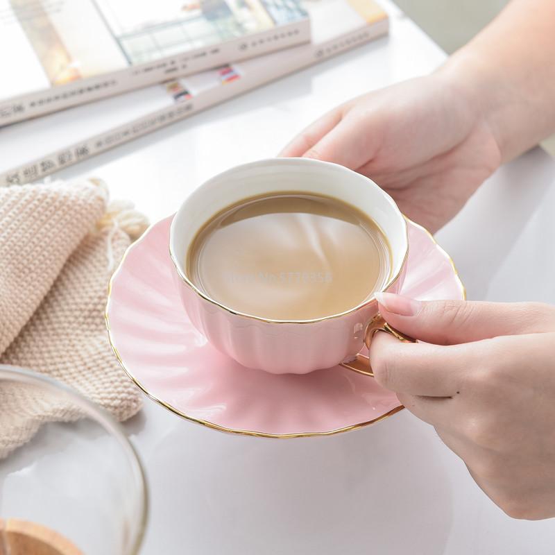 Pink Cute Creative Porcelain Cup and Saucer Ceramics Simple Tea Sets Modern Design Coffee Cups Tazas Para Cafe