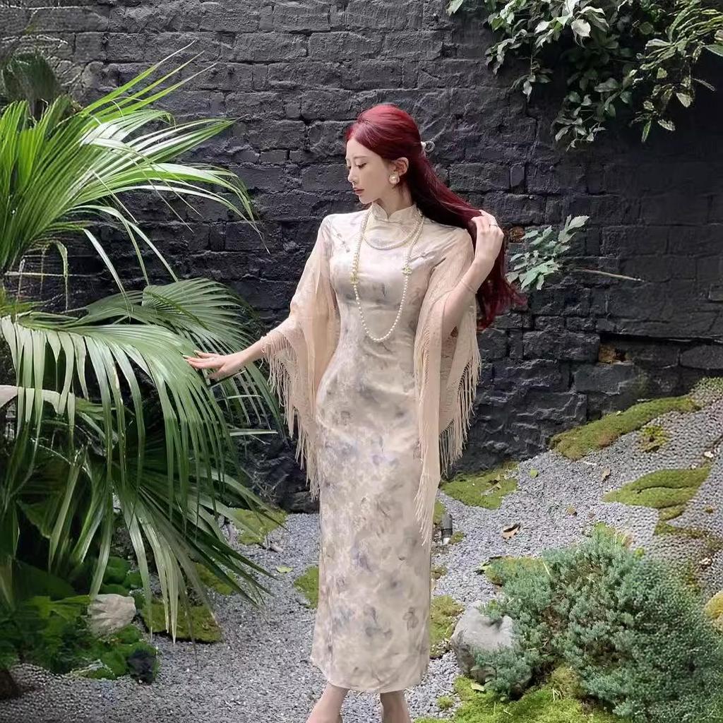 Blue Jacquard Cheongsam: Modern Chinese Cold Sense Dress