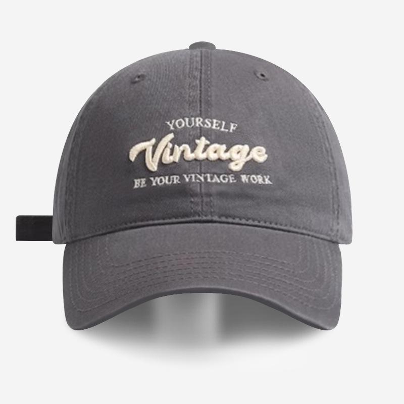 Peaked Cap Women's New Spring and Summer Big Head Circumference Shows a Small Face, Fashionable Casual Baseball Cap Men's Versatile Breathable Letters