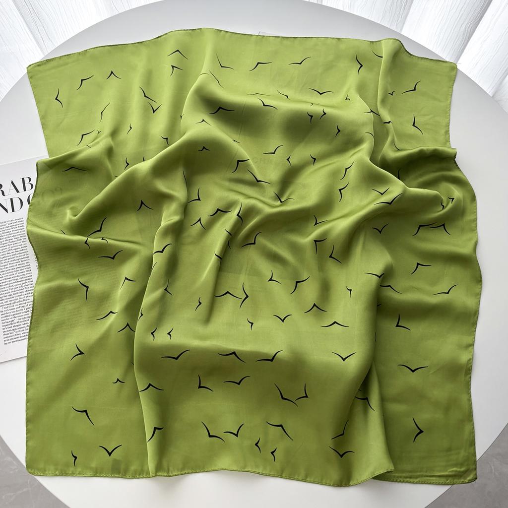 70cm Square Scarfs Retro Ptint Headscarf Women Foulard Banana Head Scarf Female Hijab Soft Satin Neckerchief