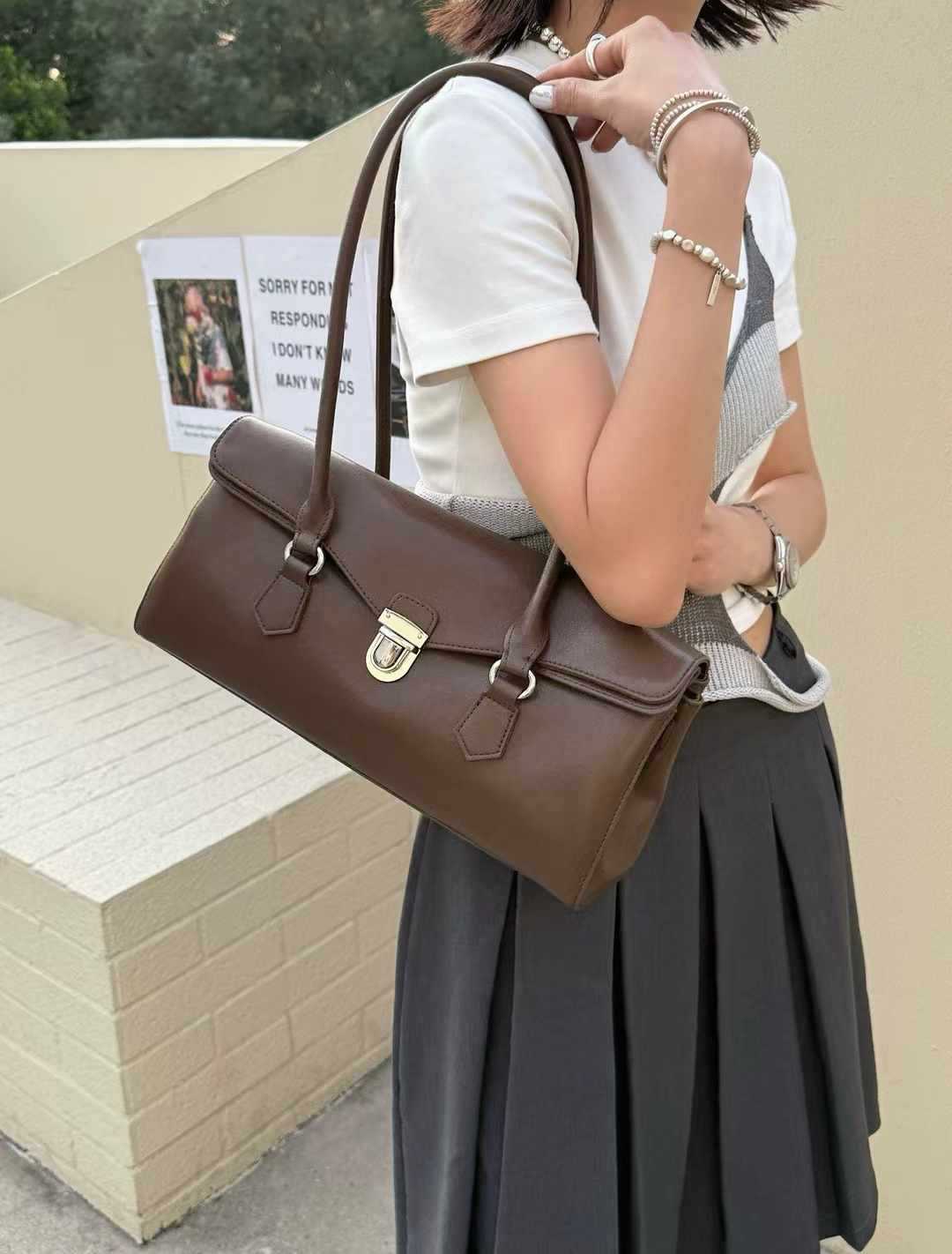 

Fashion Genuine Leather Women s Bag Large Capacity Handbag Commuting Shoulder Bag French Niche Versatile Handbag Hand-held Armpit Bag 34x8x18 CM кавовий