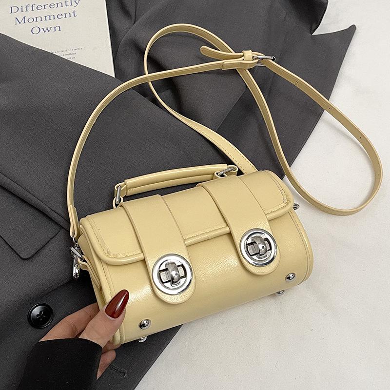 

Korean summer new products niche sweet ins style fashion portable small square bag high sense versatile foreign style messenger bag