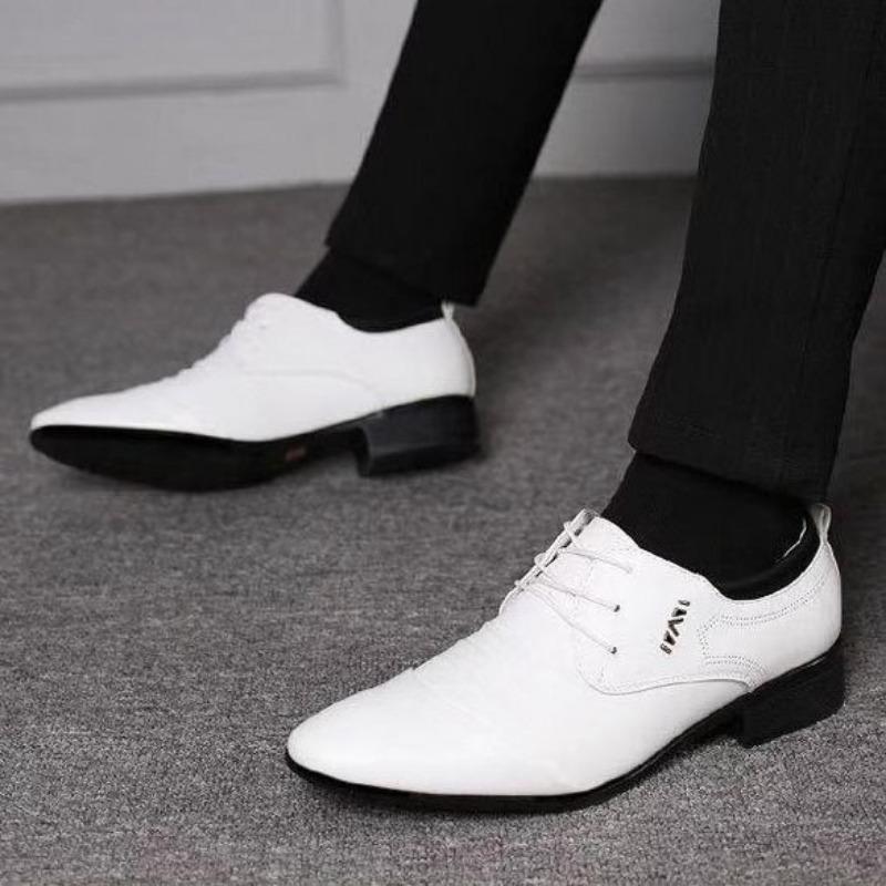 Chaussures en cuir pour hommes Business Décontracté Vêtements formels Chaussures pour jeunes hommes britanniques