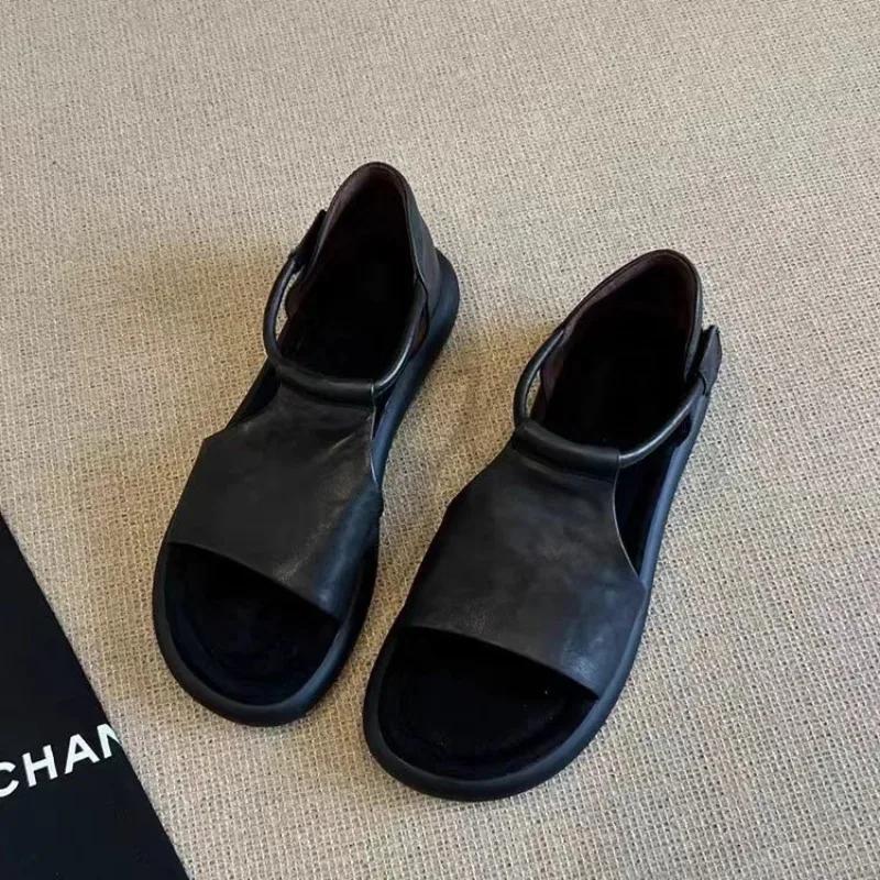 Women Open Toe Flat Sandals 2025 Summer New Retro Soft Leather Comfortable Soft Sole Versatile Women's Rome Shoes