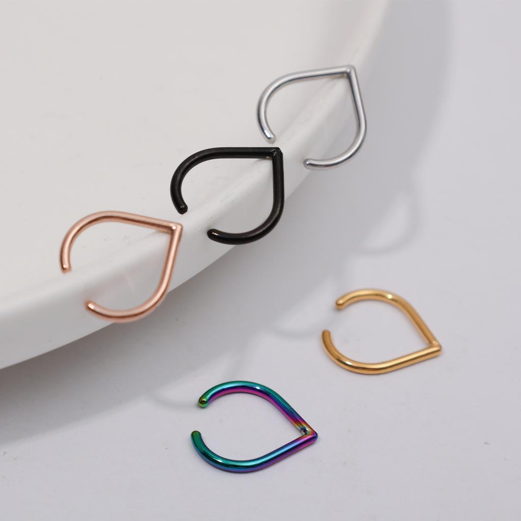 5Pcs New Stainless Steel Faux Septum Ring for Women Men Fake Non-Piercing Nose Ring Jewelry Non-Pierced Clip on Nose Ring Hoop