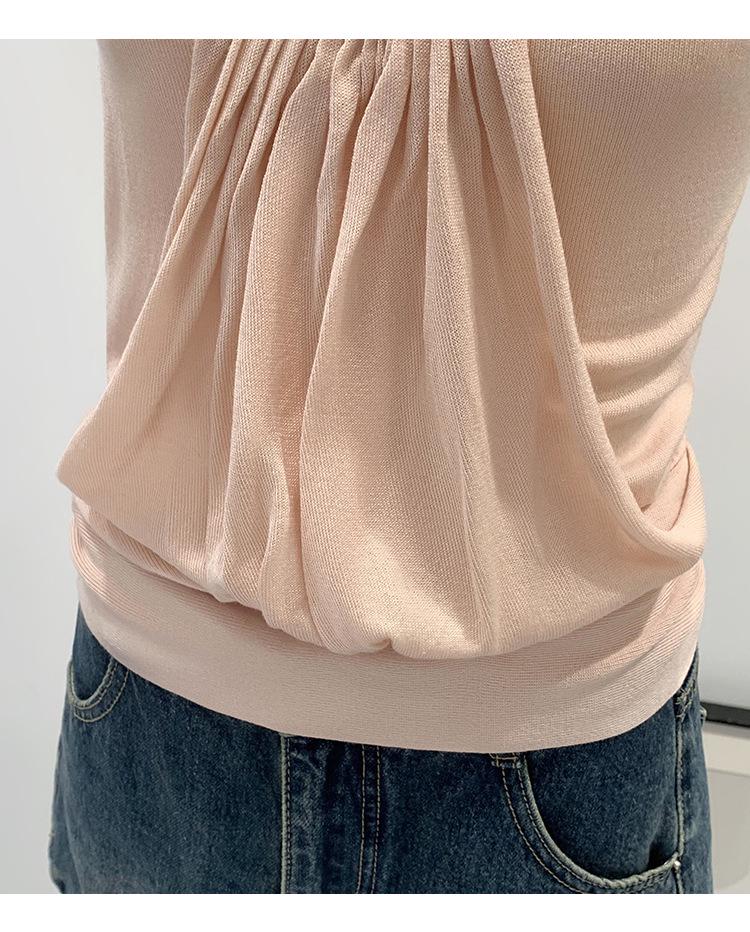 Design-Conscious Pink Pleated Halter Neck V-Neck Open-Back Slim Camisole for Women - New 2026 Summer Style