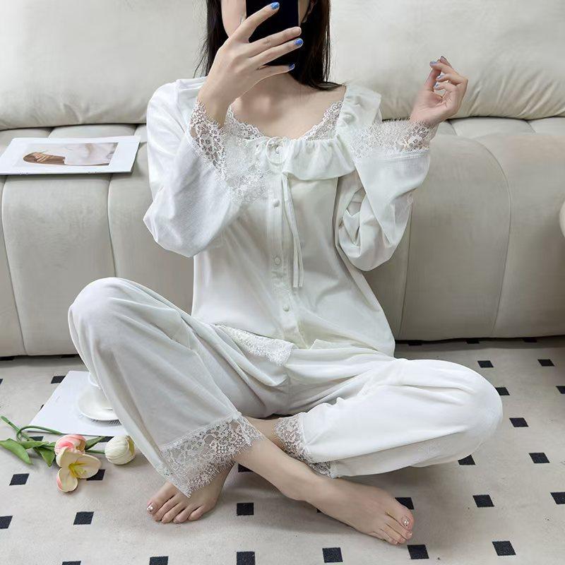 Beautiful yarn autumn and winter women s retro elegant women s new fashionable sexy comfortable suit M белый