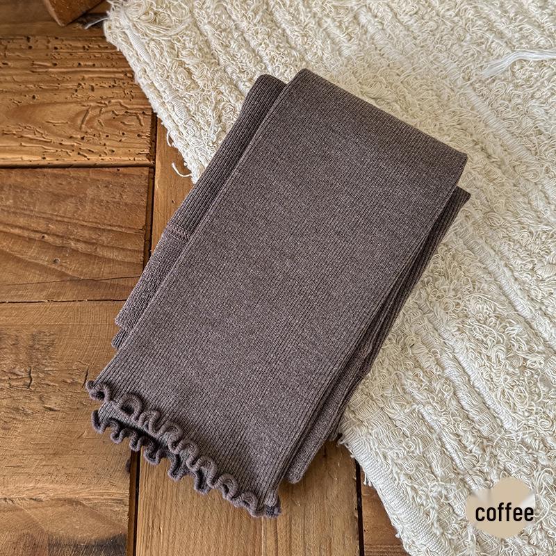 

Girls White Ruffle-Edge Combed Cotton Leggings - Solid Color, Nine-Point Length, Versatile for Autumn and Spring M