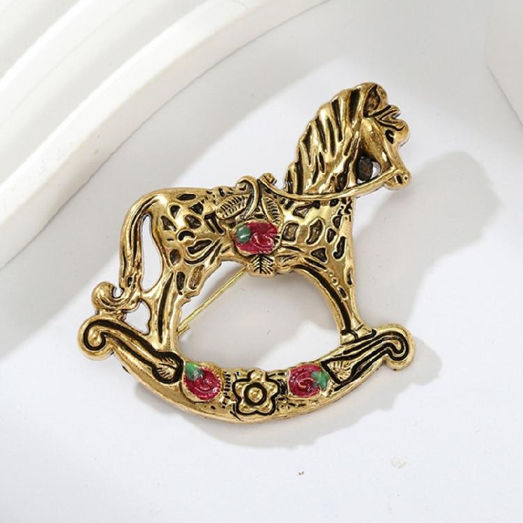 Unique Rocking Horse Brooch Pin Portable Accessory Convenient for Women Unisex Lovely Toy Designs Fashion Pin Wear