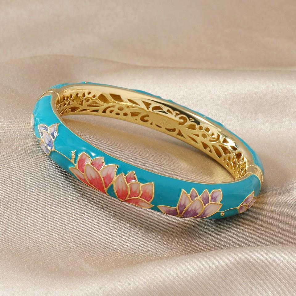 Lotus Hollow Enamel National Trend All-match Bracelet
