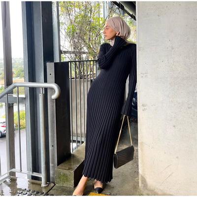 Damen Elegant Gerippstrick Langarm Maxi Kleider Rundhals Skinny Bleistift Langes Kleid Bindegürtel Vintage Robe