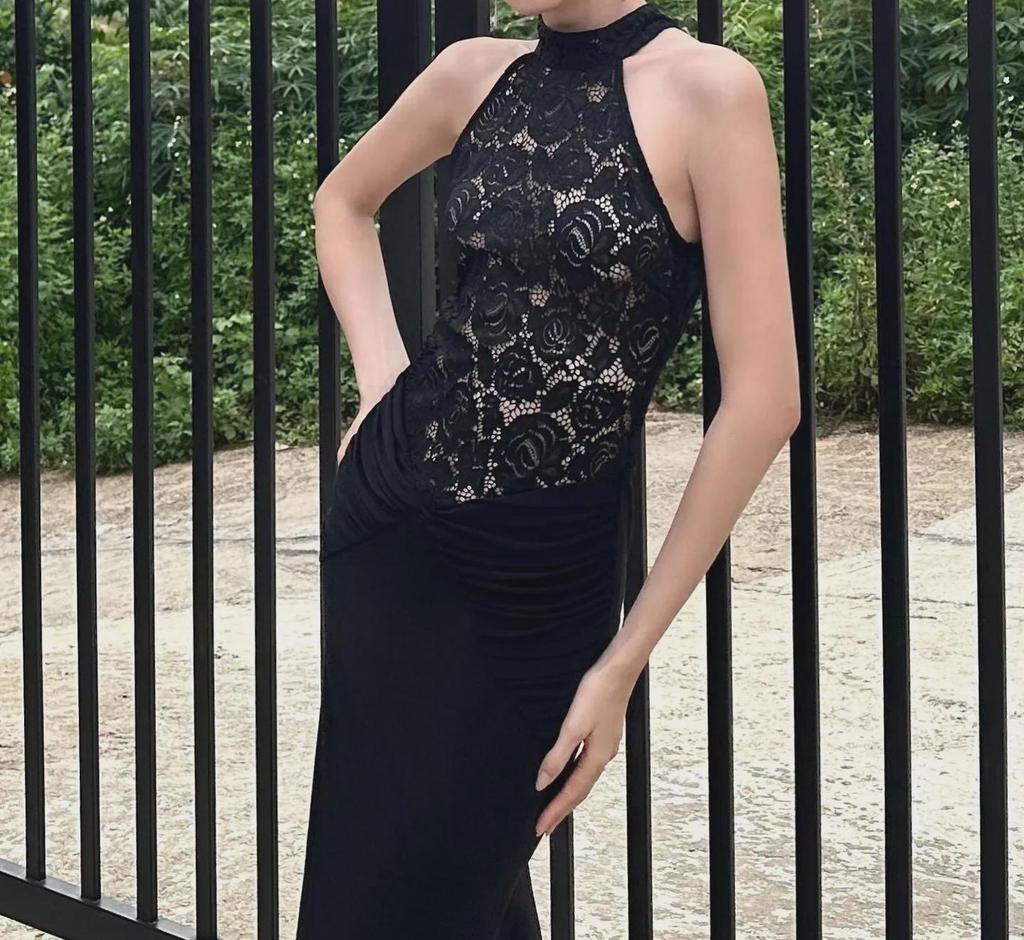 European and American Black Lace Hollow Backless Sleeveless Dress - Breathable, Slim, Sexy