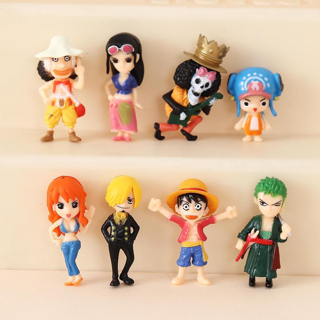 Ultra-Mini One Piece Figurines: Luffy, Chopper, Nami, Zoro Blind Box for DIY Decoration