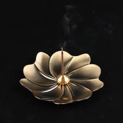 Hot Sale Alloy Buddhi Cherry Blossom Reflux Incense Burner Incense Rack Home Decoration Coil Incense Burner Air Incense