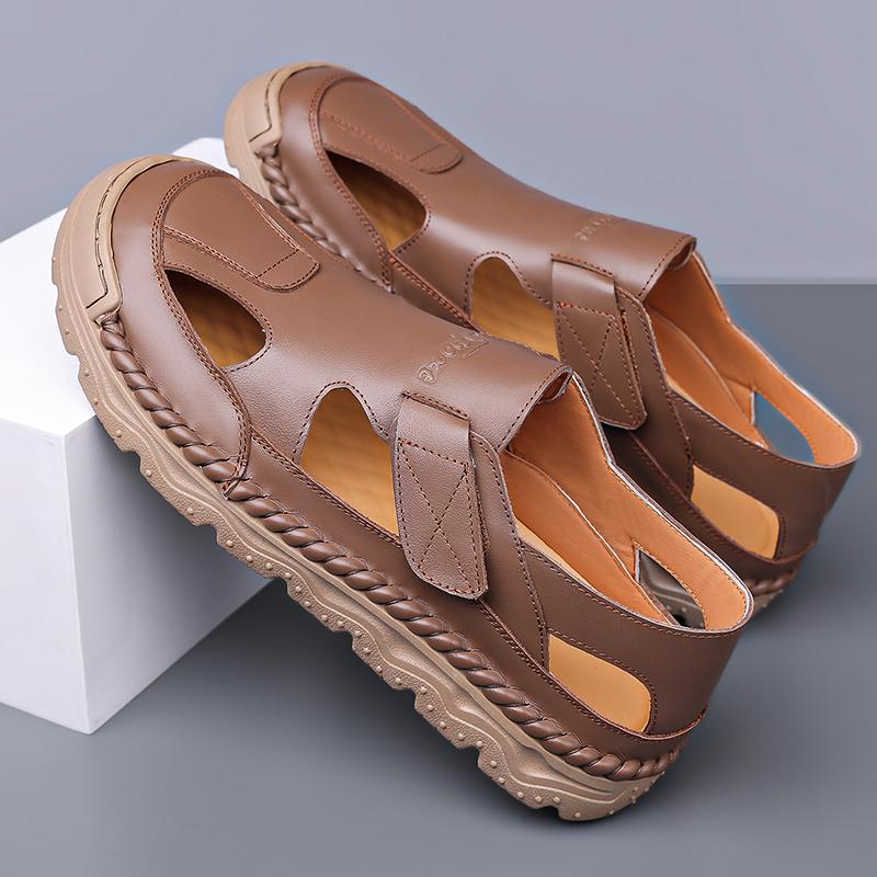 Fashion Comfort Leather Men Brand Trending Soft Sandals Summer Hollow Out Men Casual Leather Shoes Men's Leisure Beach Vacation Sandals