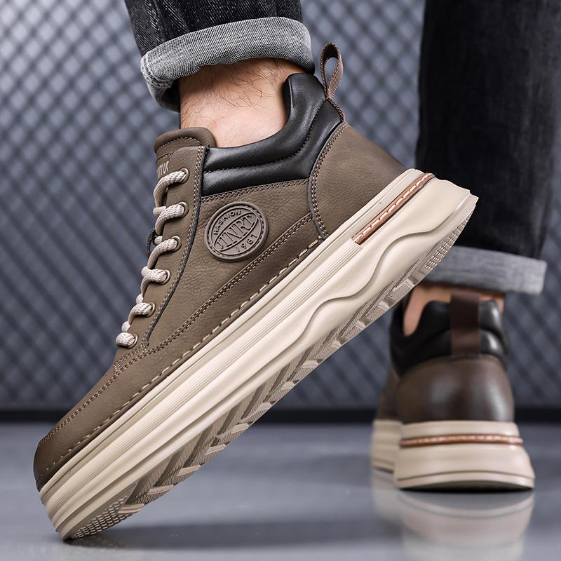 High-top Shoes Autumn Casual Board Shoes Retro Leather Surface Medium-top Sports Thick-soled Heightening Martin Boots