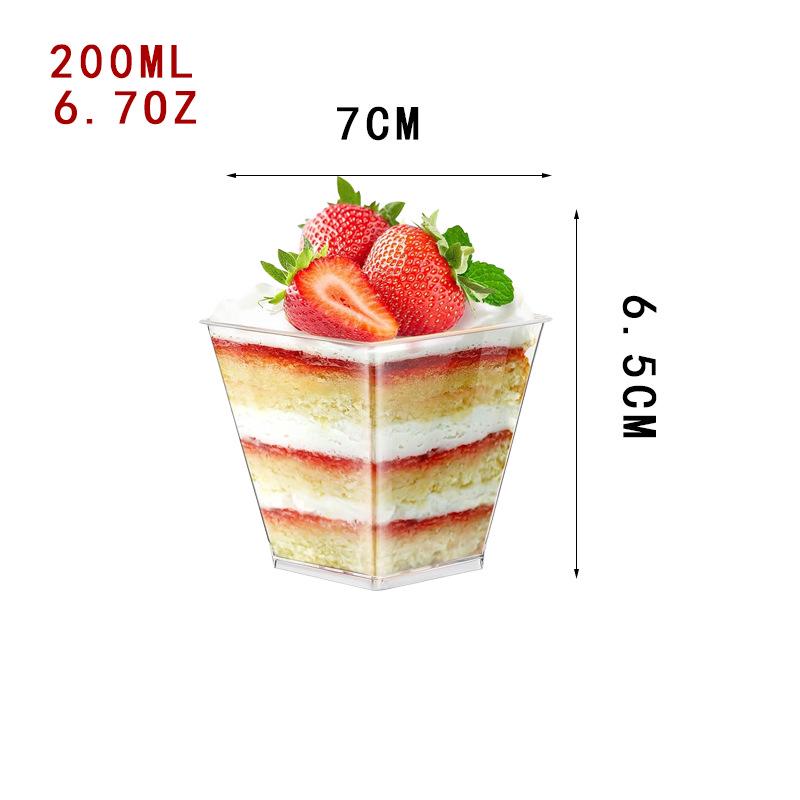 Square Transparent Disposable Dessert Cup - Perfect for Pudding, Jelly, Mousse, and Ice Cream.