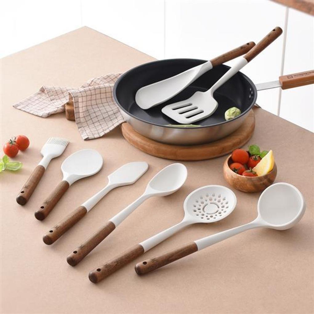 WAGENSTEIGER Flexibler Silikon-Woklöffel_Weiß