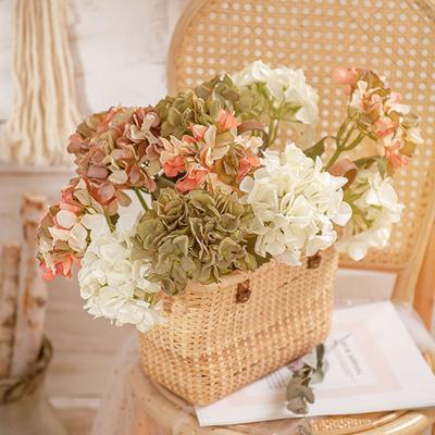 Bytové dekorácie – Dekoratívne kvetiny a vence