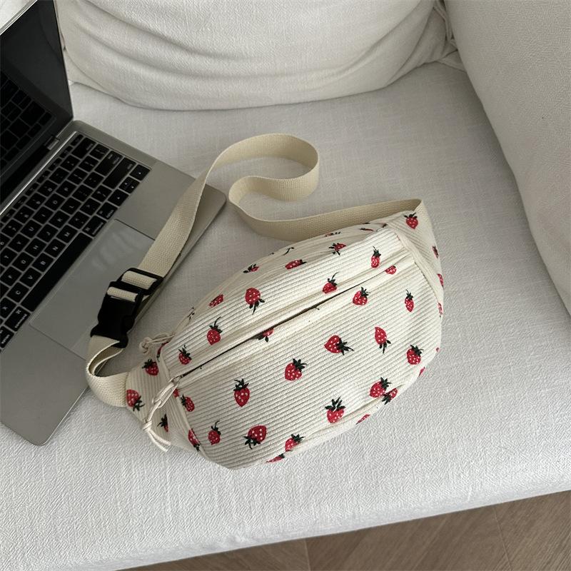 Breast Bag Women's 2025 Fashion Small Fresh Casual Versatile Large Capacity Strawberry Printing Single Shoulder Oblique Span Bag