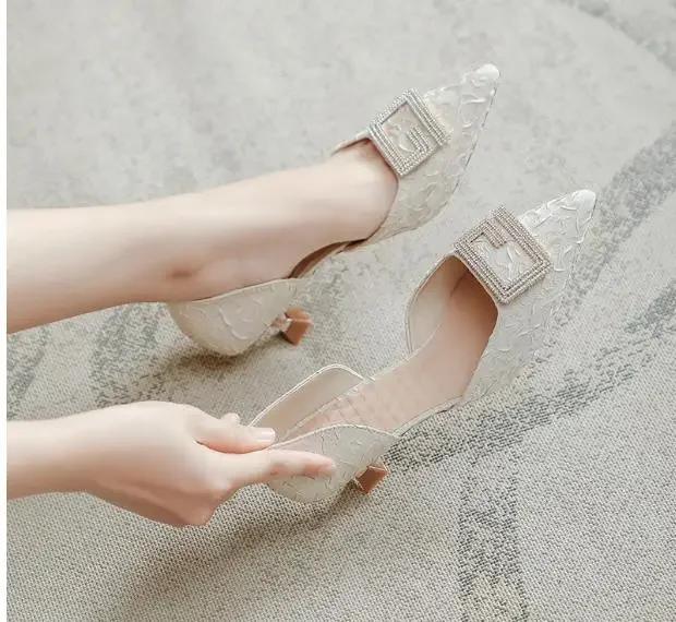 Fashion Women's Spring and Summer New Pointy High Heels Metal Buckle Wine Red Light Mouth Thick Wedding Shoes