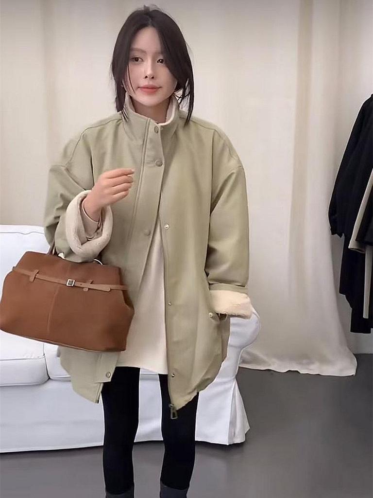 Women's 2024 Winter Stand Collar Lambswool Patchwork Coat - Loose, Versatile, and Warm Mid-Length Quilted Cotton Jacket